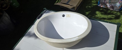 Undermounted bathroom sink - undermounted,